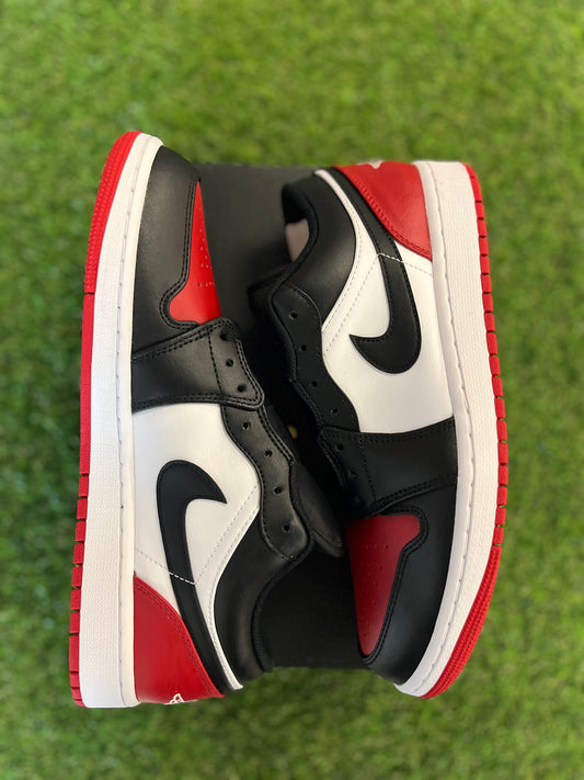 Jordan 1 Low Bred Toe 2.0 (9.5)(DS)