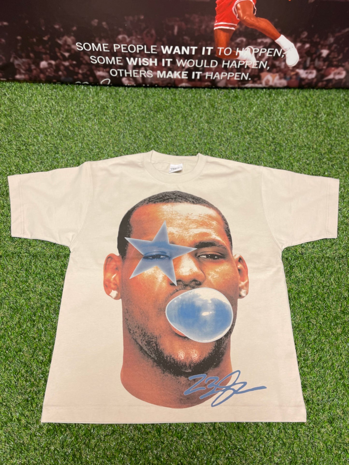 LEBRON JAMES TEE