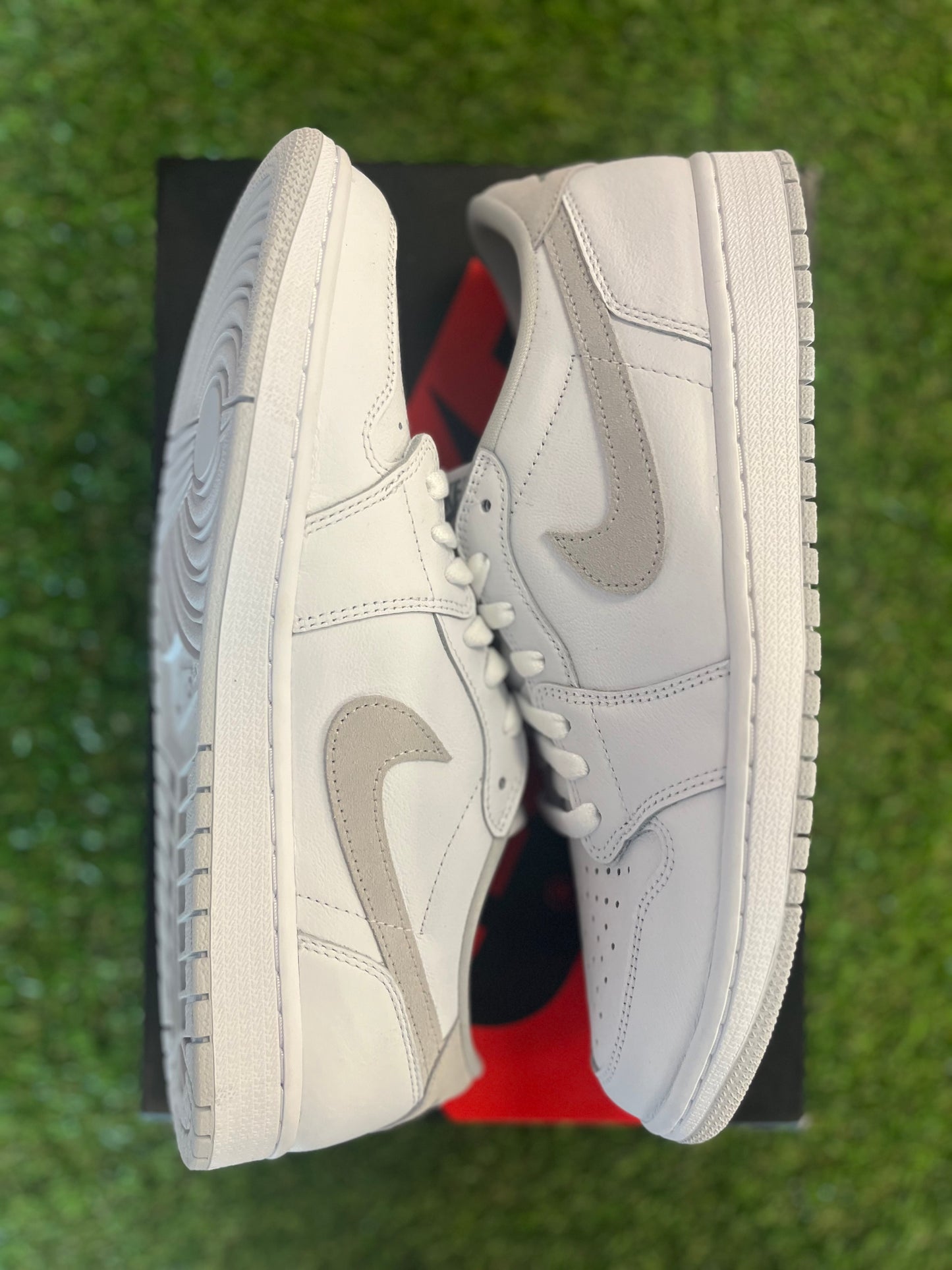 Jordan 1 Low OG Neutral Grey (11.5)(DS)