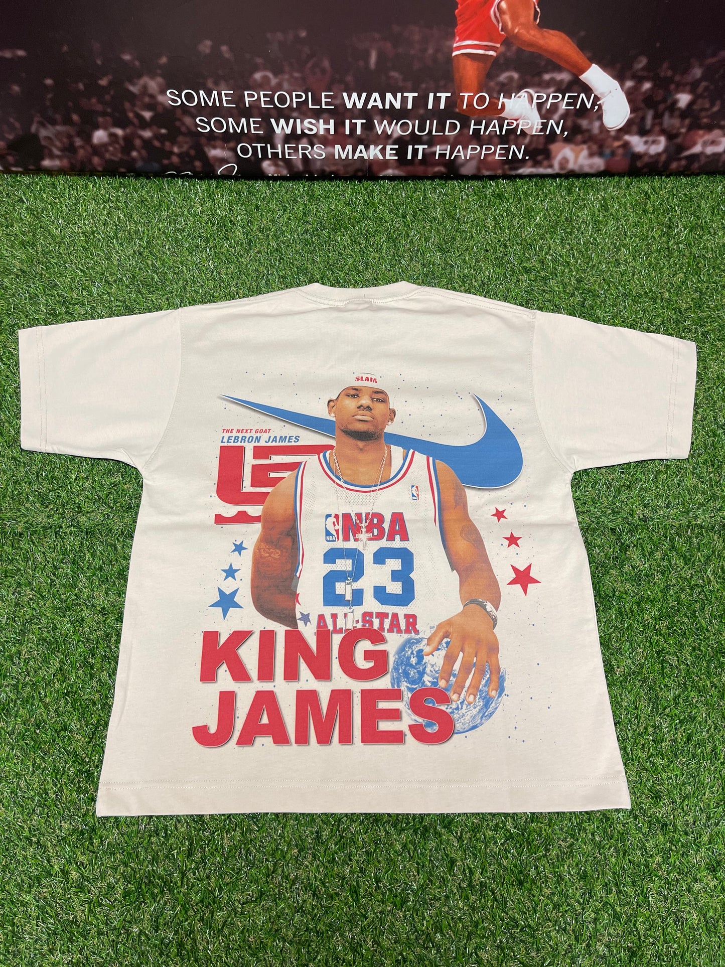 LEBRON JAMES TEE