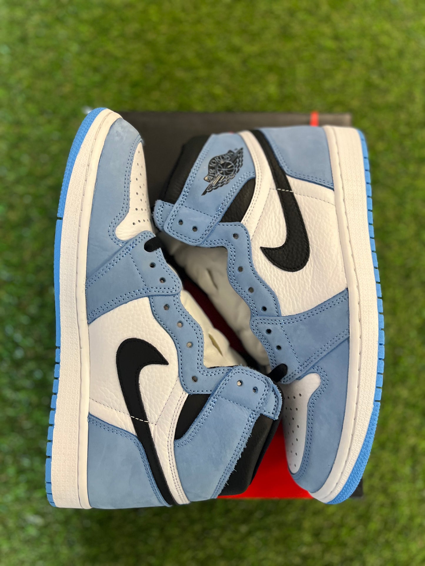 Jordan 1 High University Blue (10)(DS)